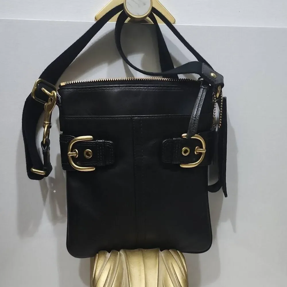 Vintage Coach Soho Y2K Era black leather crossbody bag